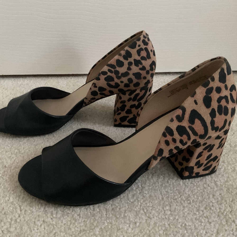 Shabby Chic Black/Leopard Suede heels